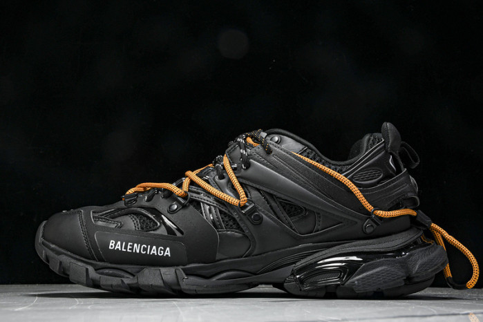 BL TRACK -COPSHOE BL -Track 01