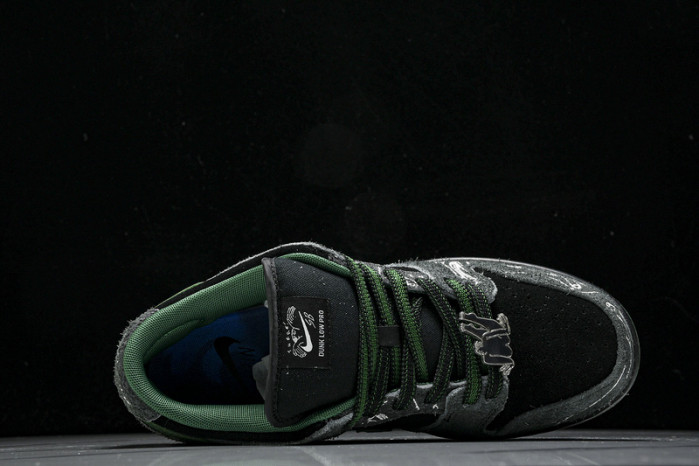 there skateboards x nike sb dunk low hf7743-001