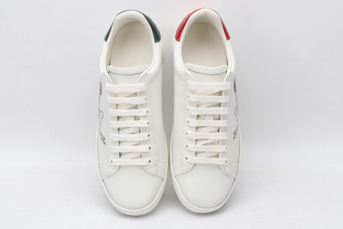 gc ace embroidered low-top sneaker gc-18