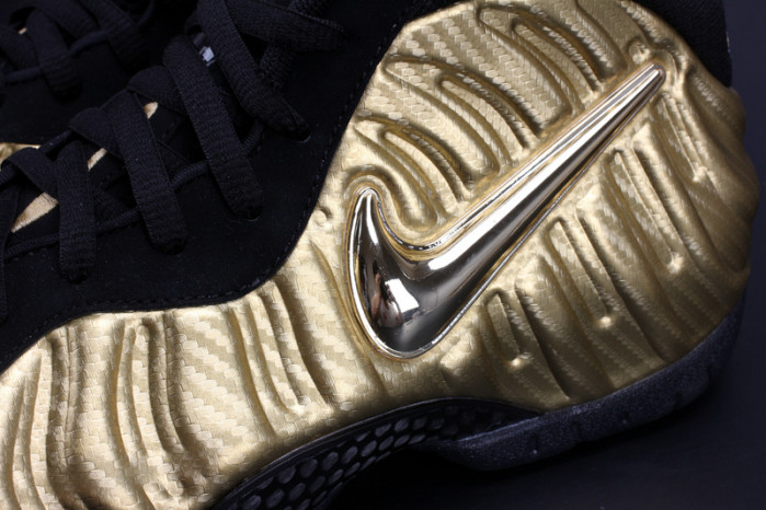 air foamposite pro “metallic gold” black mens 624041-701