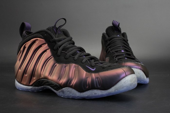 nike air foamposite one “eggplant” black/ varsity purple mens 314996-008